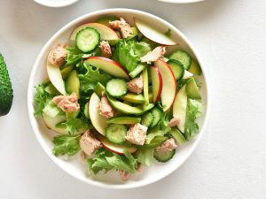 Recette facile de salade concombre et avocat - Fraîcheur garantie !