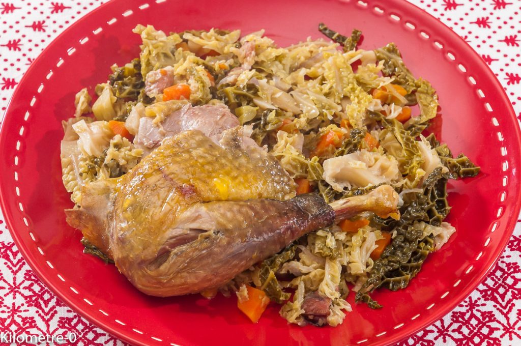 Pintade au chou : recette traditionnelle et savoureuse