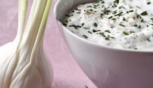 Sauce au fromage blanc et ciboulette : recette facile et savoureuse