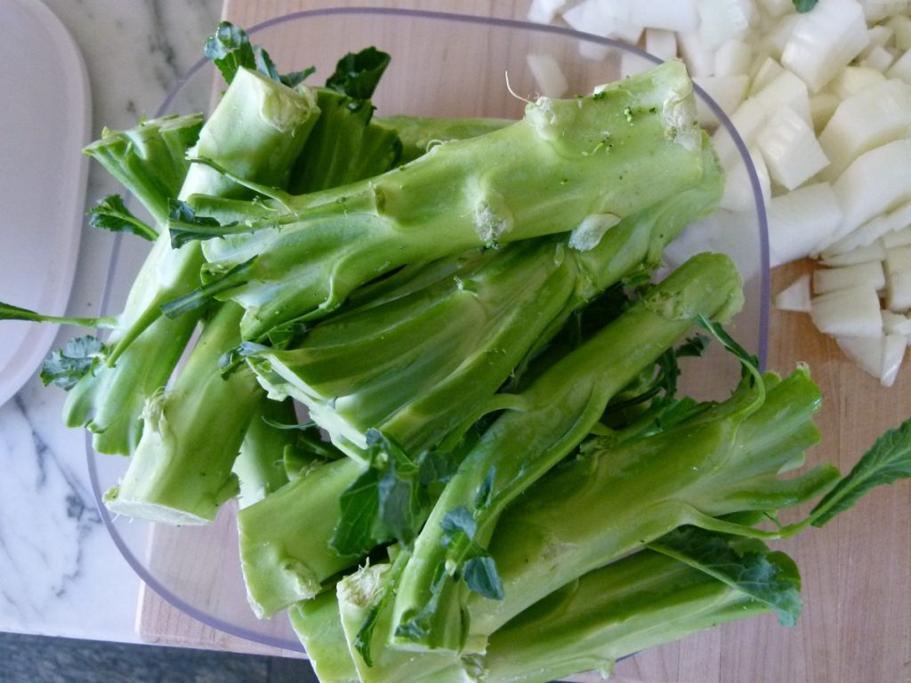 Recette facile de salade de tiges de brocolis : idées gourmandes et anti-gaspi