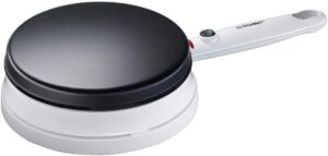 Test Cloer 677 : crêpière ultra-fine 700W, ø 18.5 cm