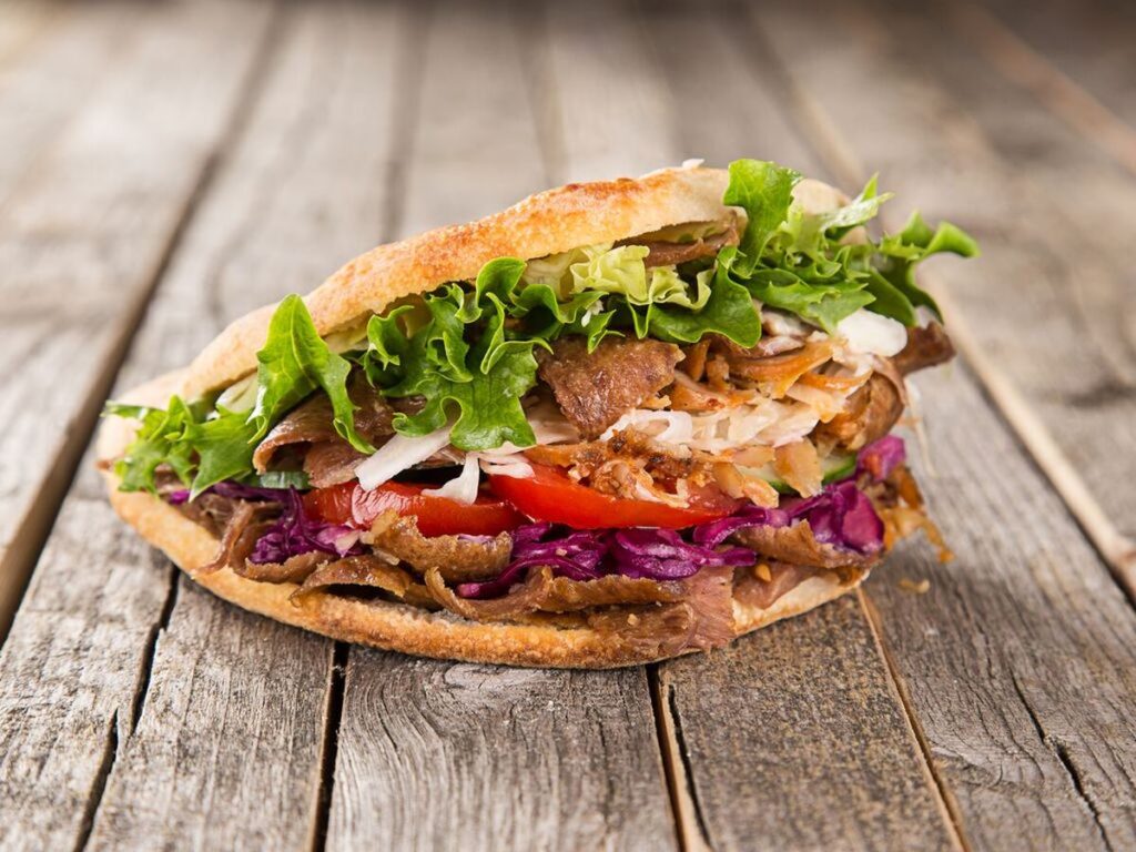 Recette facile d'assiette kebab maison - Savourez le goût authentique