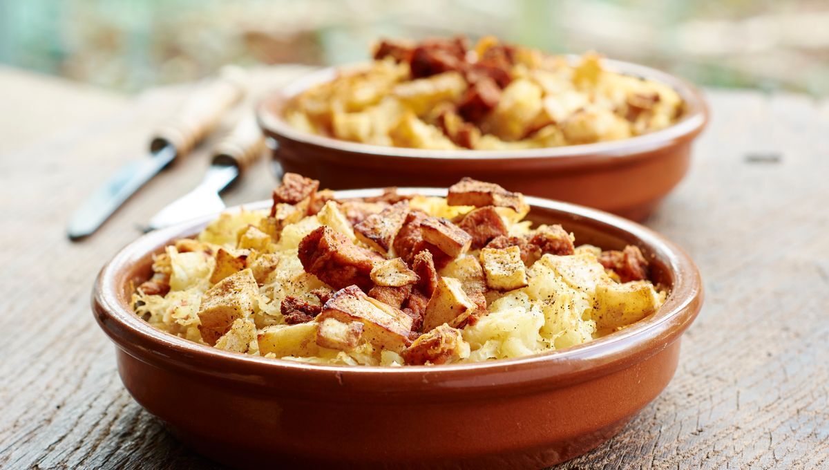 Pintade à la choucroute en cocotte : recette savoureuse