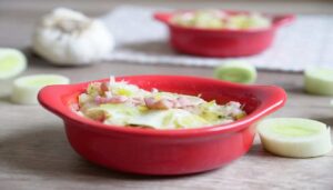 fondue de poireaux aux lardons recette facile et savoureuse