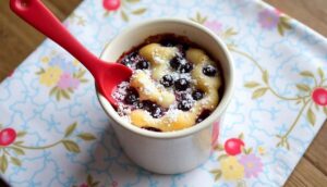 Clafoutis aux mûres : recette Gourmande et Facile