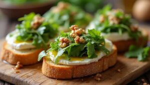 Canapés au chèvre frais et salade printanière : recette savoureuse