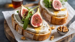 Tartines figues, miel et fromage frais : découvrez la recette