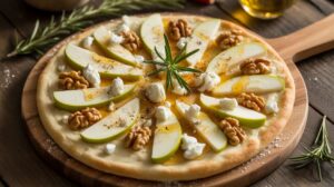 Pizza blanche : pommes, miel et fromage de chèvre frais
