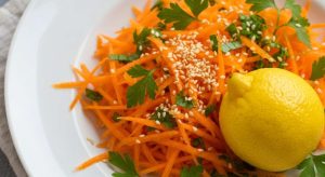 Salade de carottes légère au persil et citron