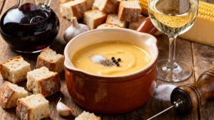 Fondue suisse légère au gruyère et vacherin
