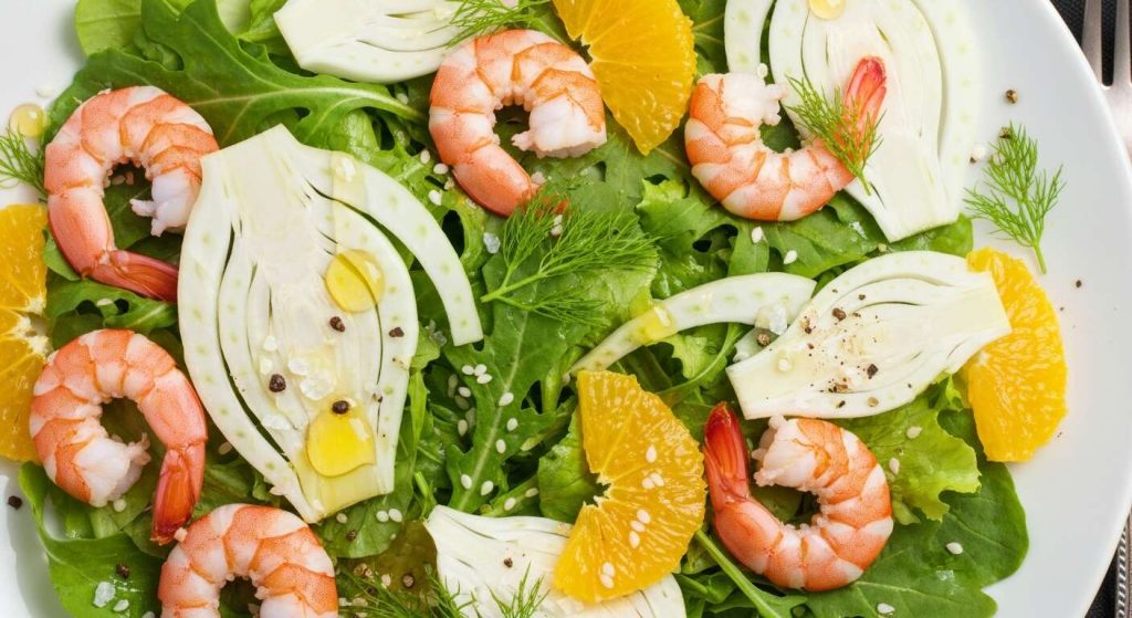 Salade légère de fenouil, crevettes, sésame et orange : recette minceur
