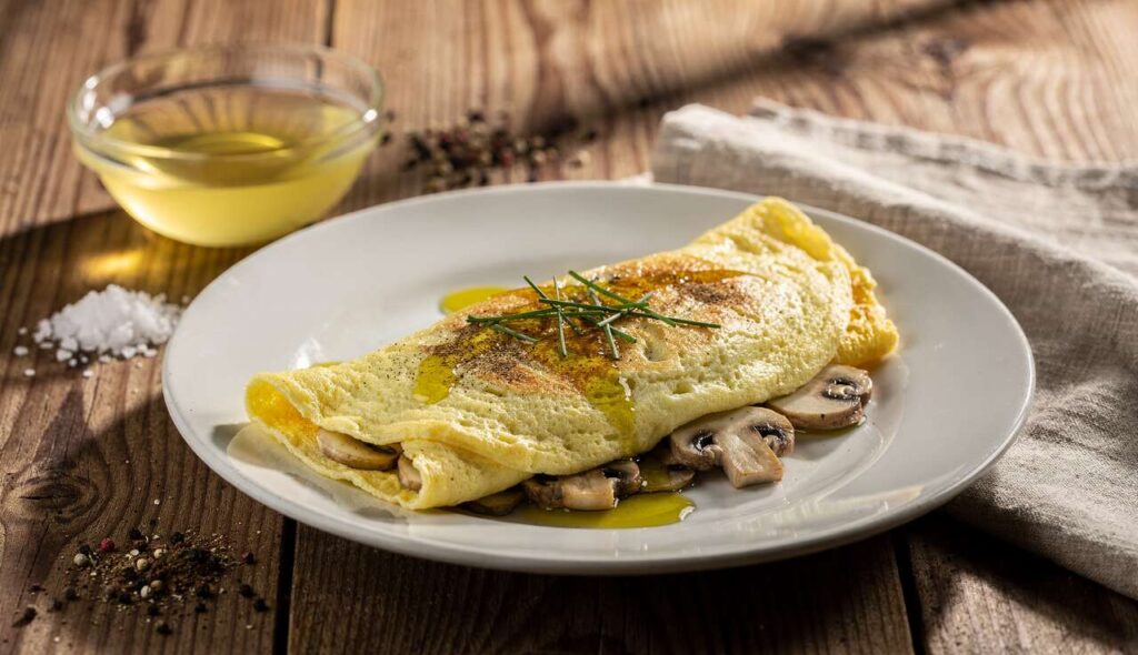 Omelette aux champignons légère sans jaunes d'œufs : recette simple et savoureuse