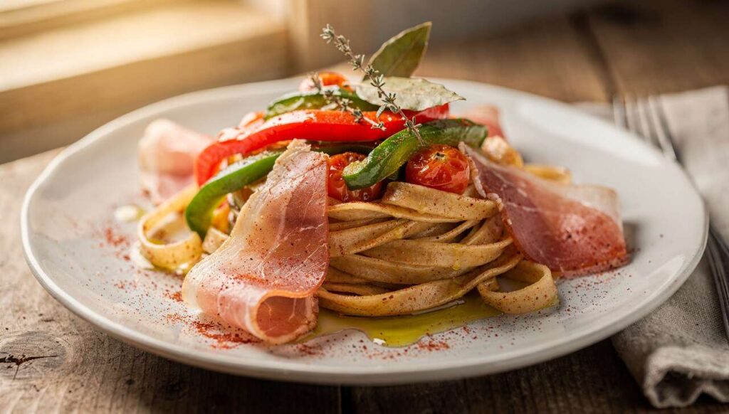 Tagliatelles légères façon basquaise : recette savoureuse et équilibrée