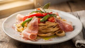 Tagliatelles légères façon basquaise : recette savoureuse et équilibrée