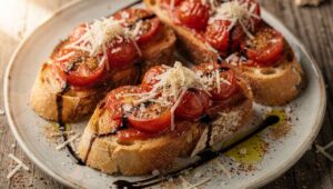 Recette Bruschetta Tomate et Parmesan : délice à l'Italienne