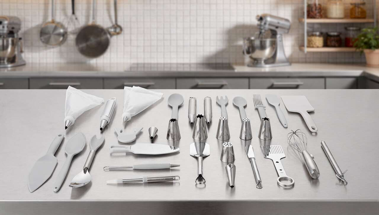 Test : mallette de pâtisserie Lily Cook KP5638 - kit complet 45 pièces