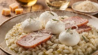 Risotto léger au jambon et mozzarella : recette gourmande et facile