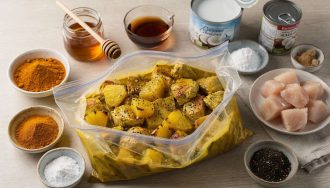 Poulet sucré-salé au curry et ananas : recette légère en sachets