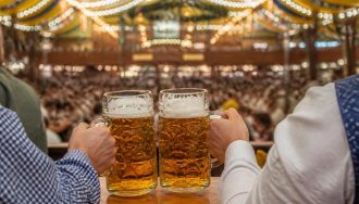 Fête de la bière à Munich : guide complet de l'Oktoberfest
